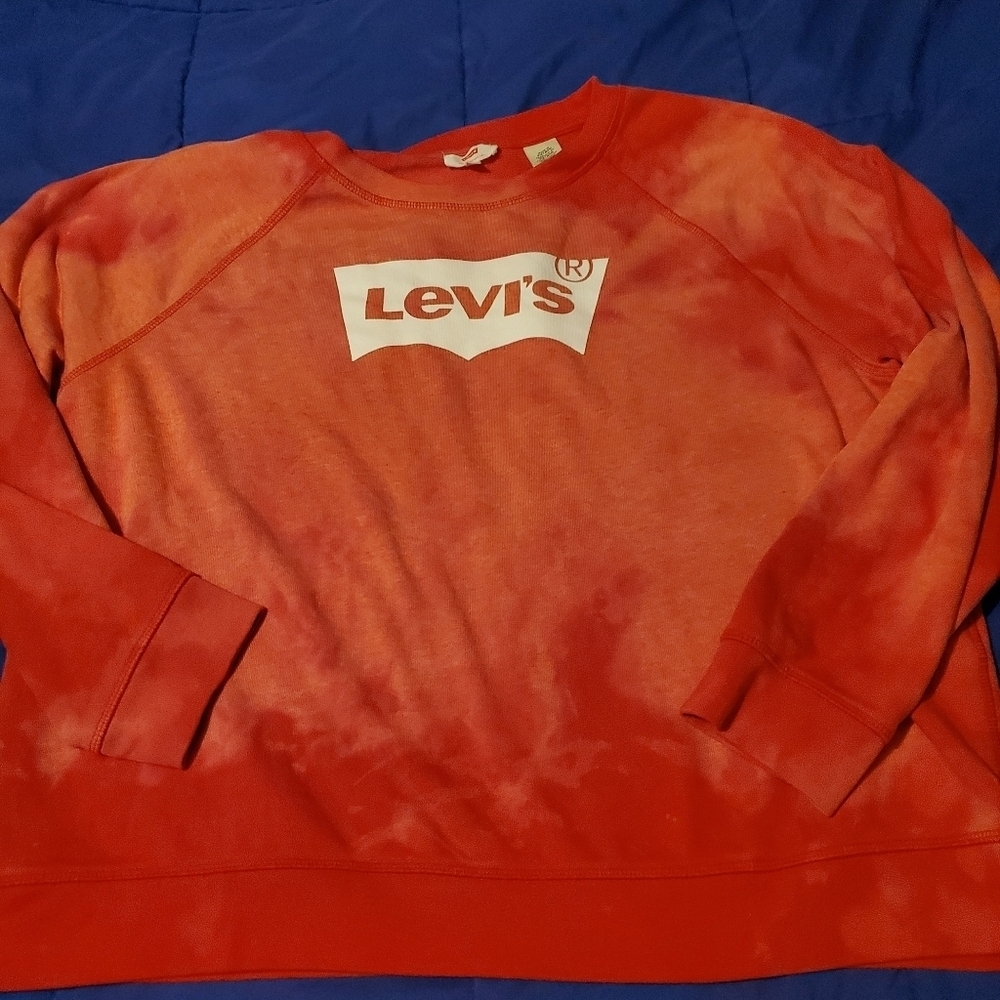 Levi’s Women’s Plus Size Red Acid Wash Tie Dye Sweatshirt Batwing Logo 2X - Picture 4 of 7